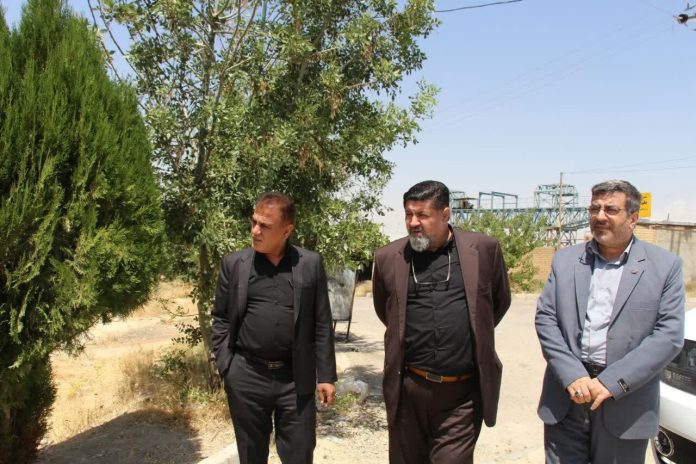 تاکید فرماندار و نماینده مجلس بر توسعه زیرساخت های شهرک صنعتی تکاب