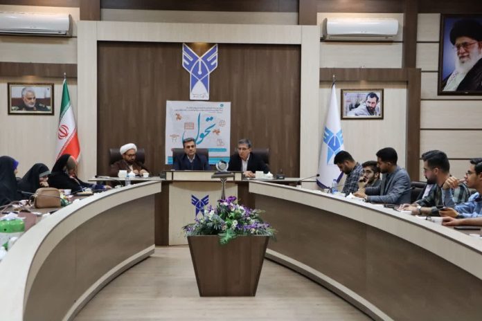 نشست دانشجویی تحول (پرسش و پاسخ دانشجویی) با مدیرکل صنعت، معدن و تجارت استان آذربایجان غربی برگزار شد نشست دانشجویی تحول (پرسش و پاسخ دانشجویی) با مدیرکل صنعت، معدن و تجارت آذربایجان غربی برگزار شد