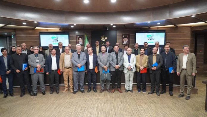 مجمع خیرین یاریگران زندگی در بیست‌ودومین ایستگاه به آذربایجان غربی رسید