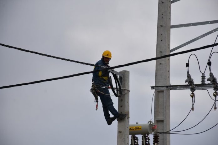 آغاز طرح برق رسانی به مناطق 15 گانه شهرستان پیرانشهر