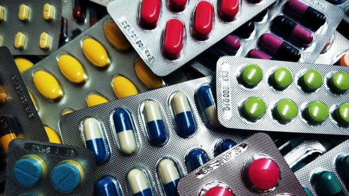 قطعیت حکم محکومیت متهمین پرونده اخلال در نظام توزیع دارویی آذربایجان غربی