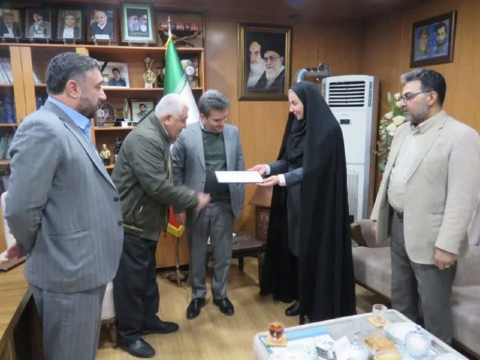 اولین مدیر زن، بنیاد مسکن انقلاب اسلامی استان آذربایجان غربی در مهاباد منصوب شد