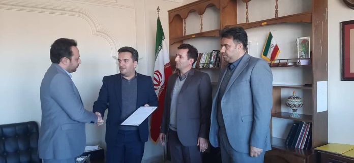 مدیر جدید شعبه تکاب بنیاد مسکن معرفی شد