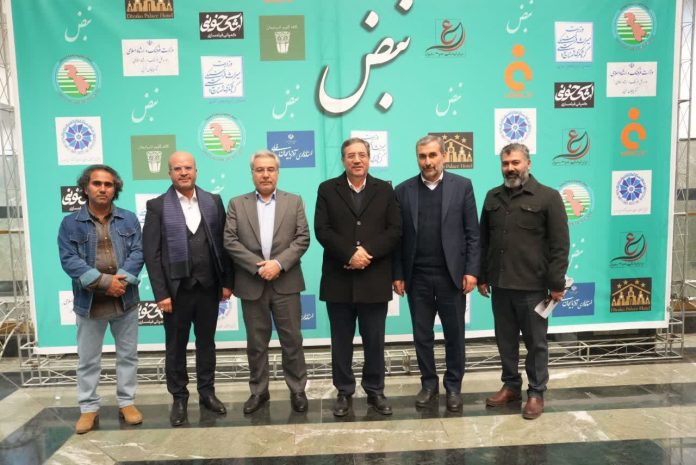 مراسم اکران فیلم نبض در ارومیه برگزار شد مراسم اکران فیلم نبض در ارومیه برگزار شد