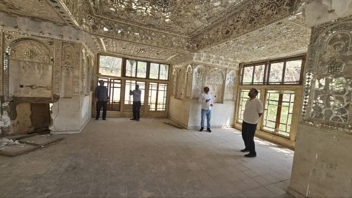 واگذاری عمارت کلاه‌فرنگی و ساختمان هلال احمر ماکو به سرمایه‌گذار